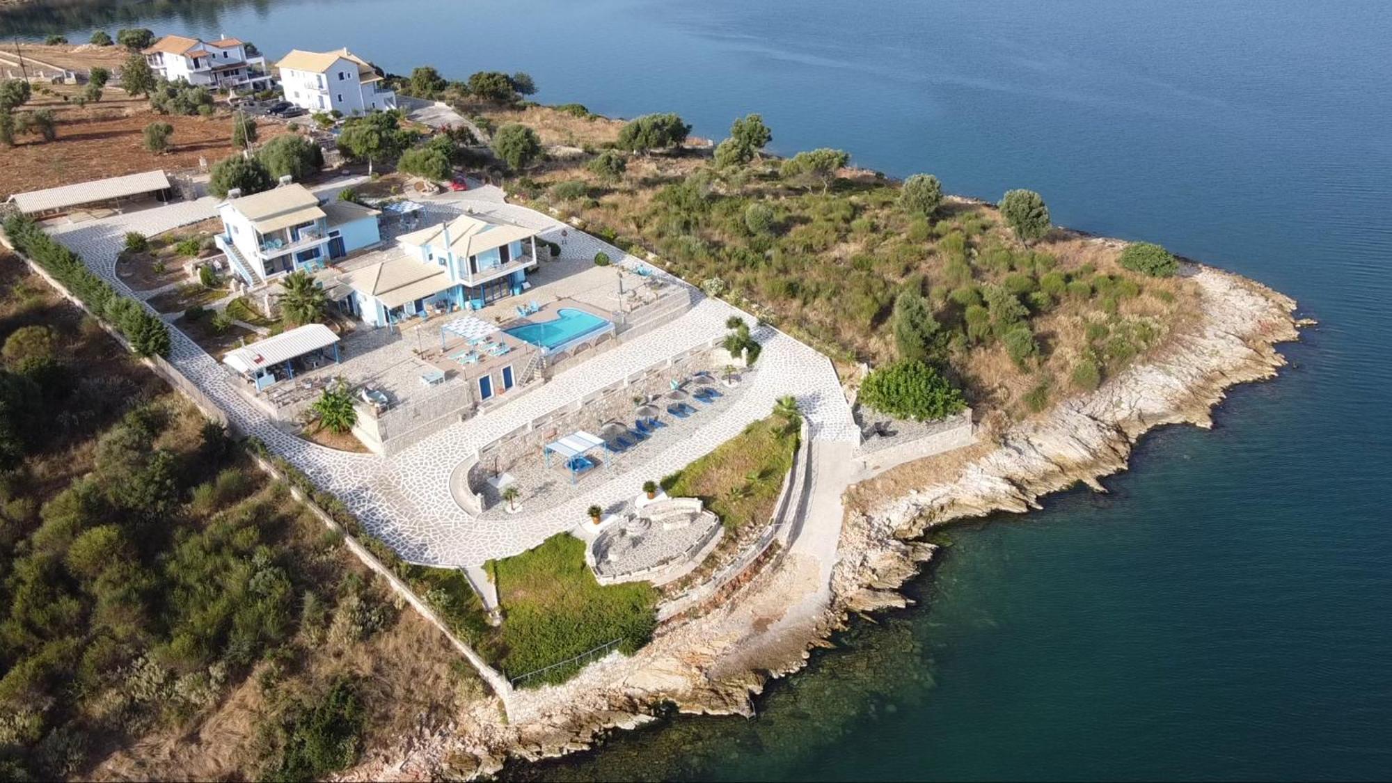 Iris Villas Sparton Bagian luar foto