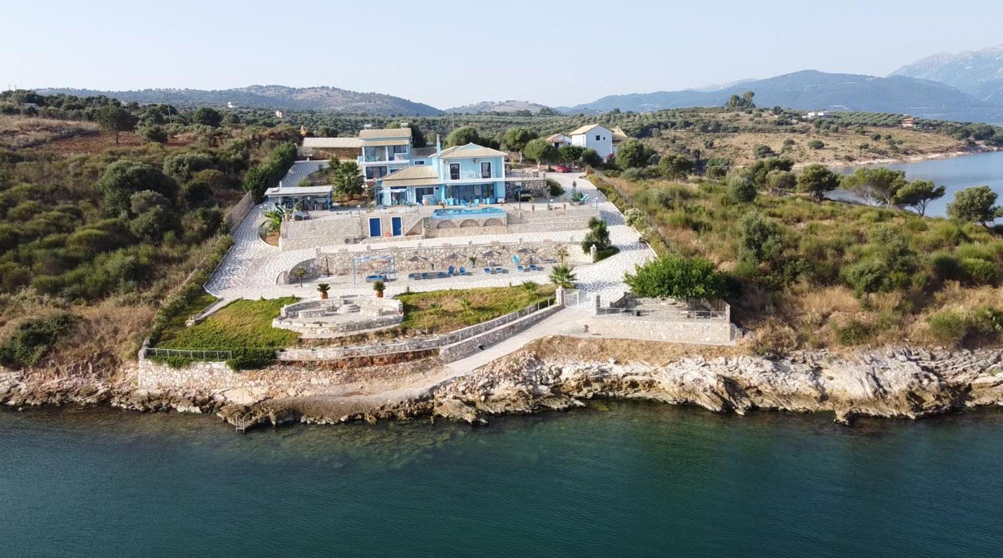 Iris Villas Sparton Bagian luar foto